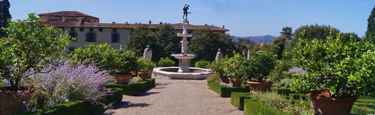 Villa giardino castello